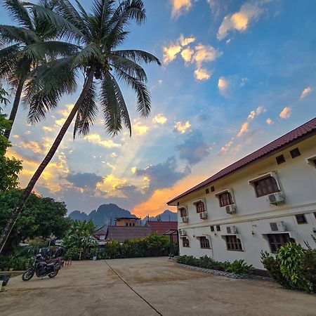 Saphaothong Guesthouse Vangviang Kültér fotó