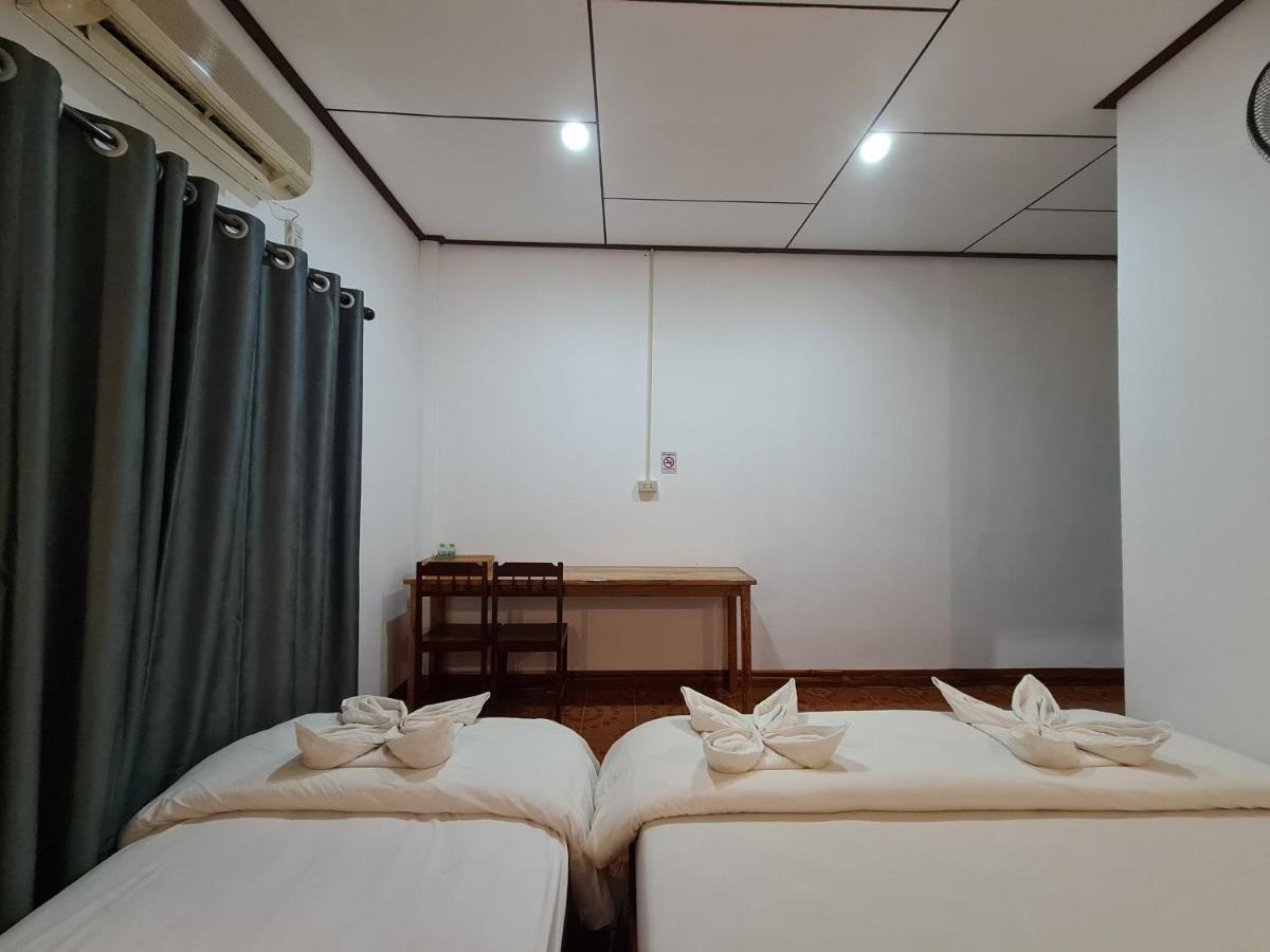 Saphaothong Guesthouse Vangviang Kültér fotó