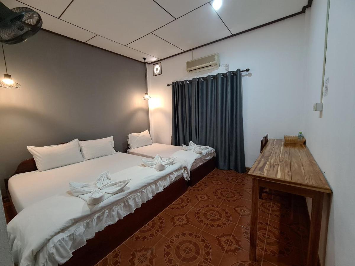 Saphaothong Guesthouse Vangviang Kültér fotó