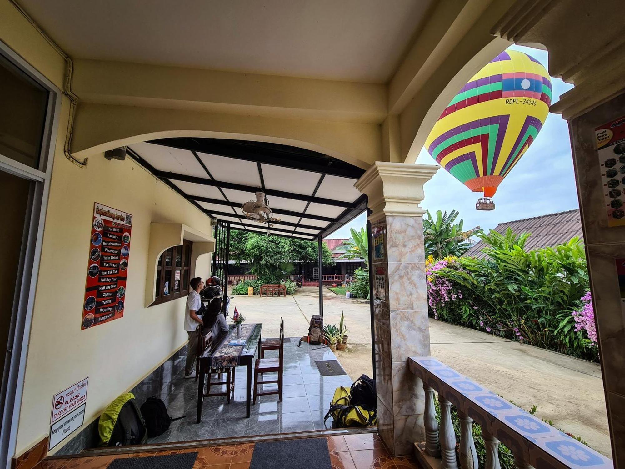 Saphaothong Guesthouse Vangviang Kültér fotó