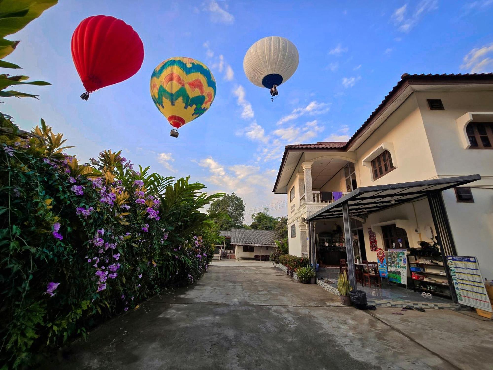 Saphaothong Guesthouse Vangviang Kültér fotó